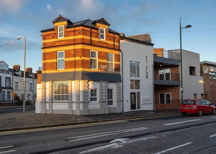 Contemporary 2 Bed Apartment -Belfast East Village